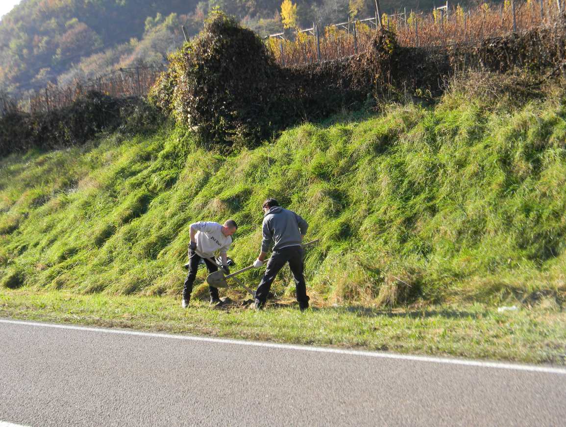 Soccorso anfibi migranti...